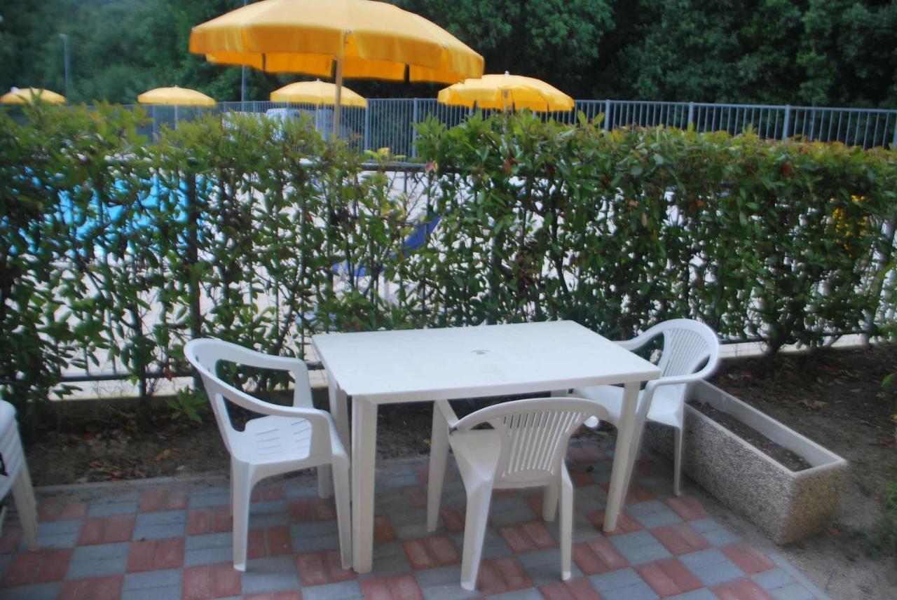 Acquasmeralda Appartamento 03 โรโซลีนามาเร ภายนอก รูปภาพ