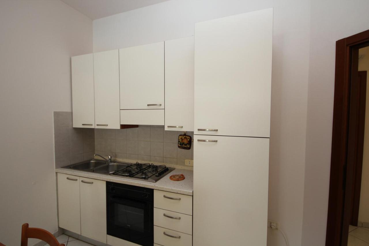 Acquasmeralda Appartamento 03 โรโซลีนามาเร ภายนอก รูปภาพ