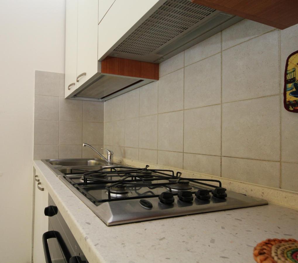 Acquasmeralda Appartamento 03 โรโซลีนามาเร ภายนอก รูปภาพ